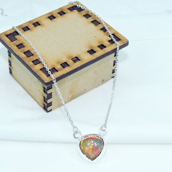 Opal Gemstone Silver Chain Pendant Necklace, Luxury Necklace Giits - Picture 6 of 6